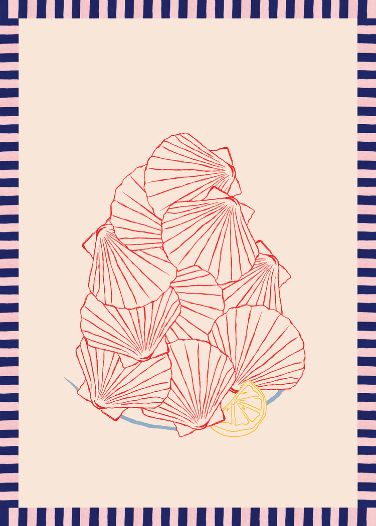 The Saint-Jacques du Marché Poster depicts fresh scallops topped with a lemon slice on a light beige background, evoking a French market feel. A border of alternating dark blue and pink vertical stripes, crafted in collage technique, frames the illustration.