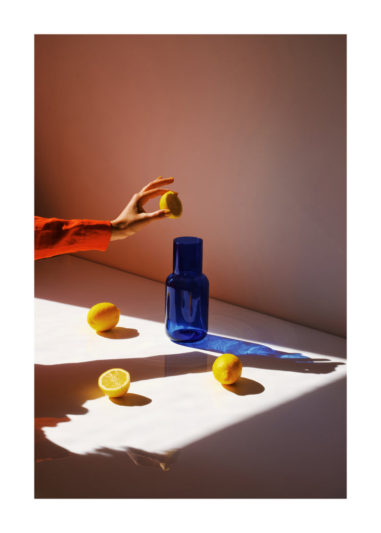 Mondays Suck, but Lemonade is Good! Poster