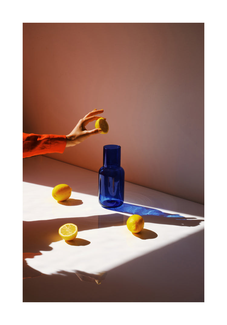 Mondays Suck, but Lemonade is Good! Poster
